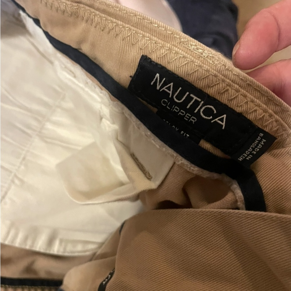 Nautica Khaki Cargo Shorts size 38 - Picture 8 of 9